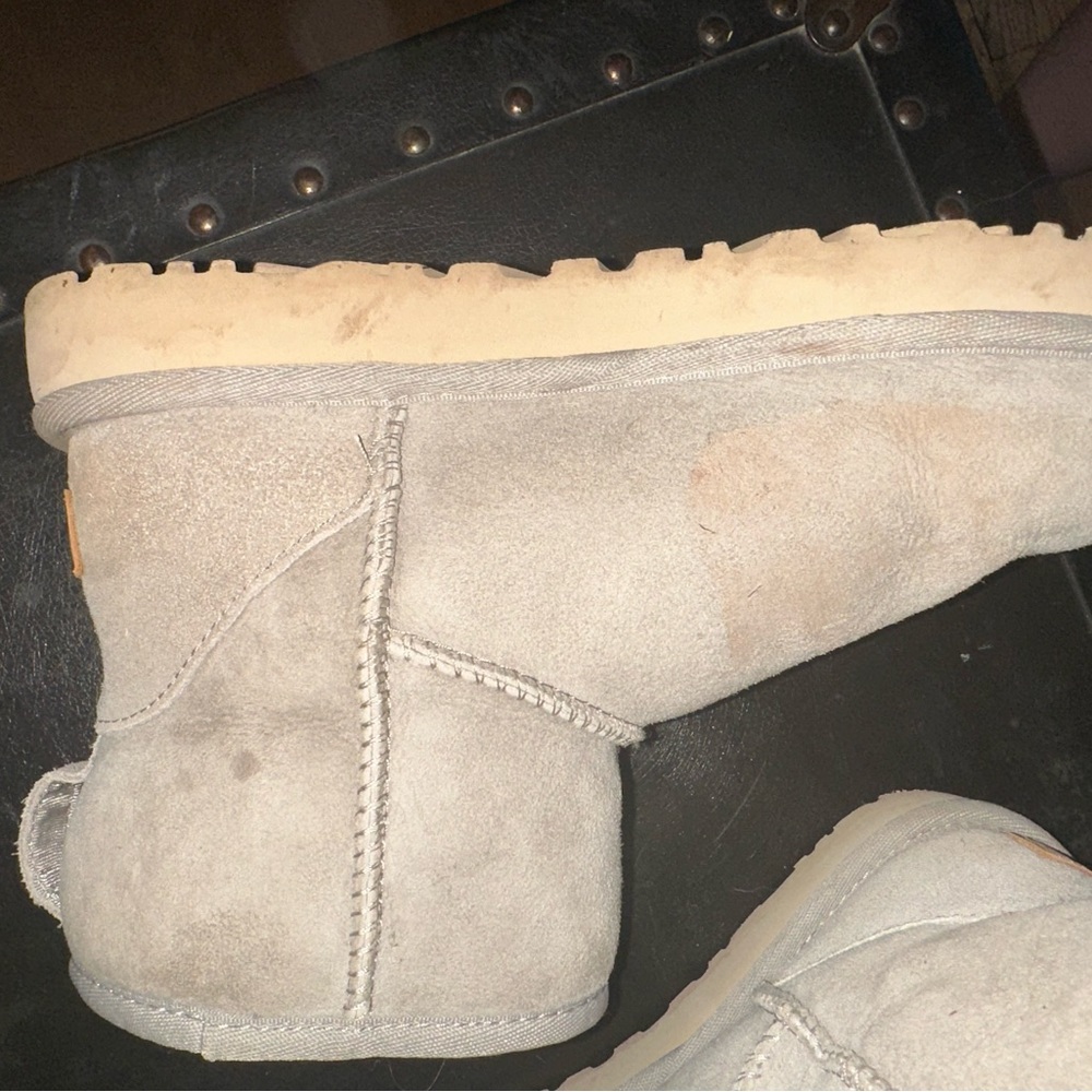 Ugg Mini - image 5